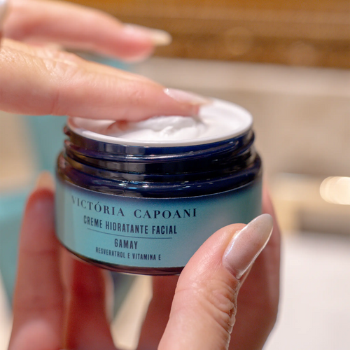 Creme Hidratante Facial Gamay Victória Capoani